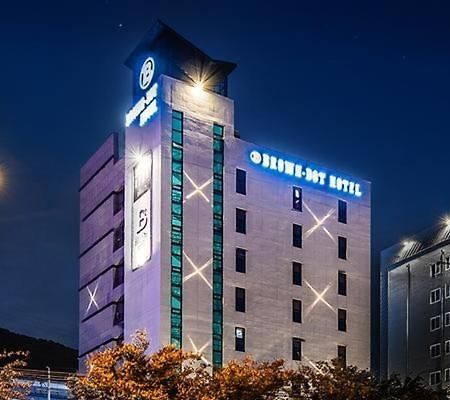 Brown Dot Hotel Jeonggwan Busan Eksteriør billede
