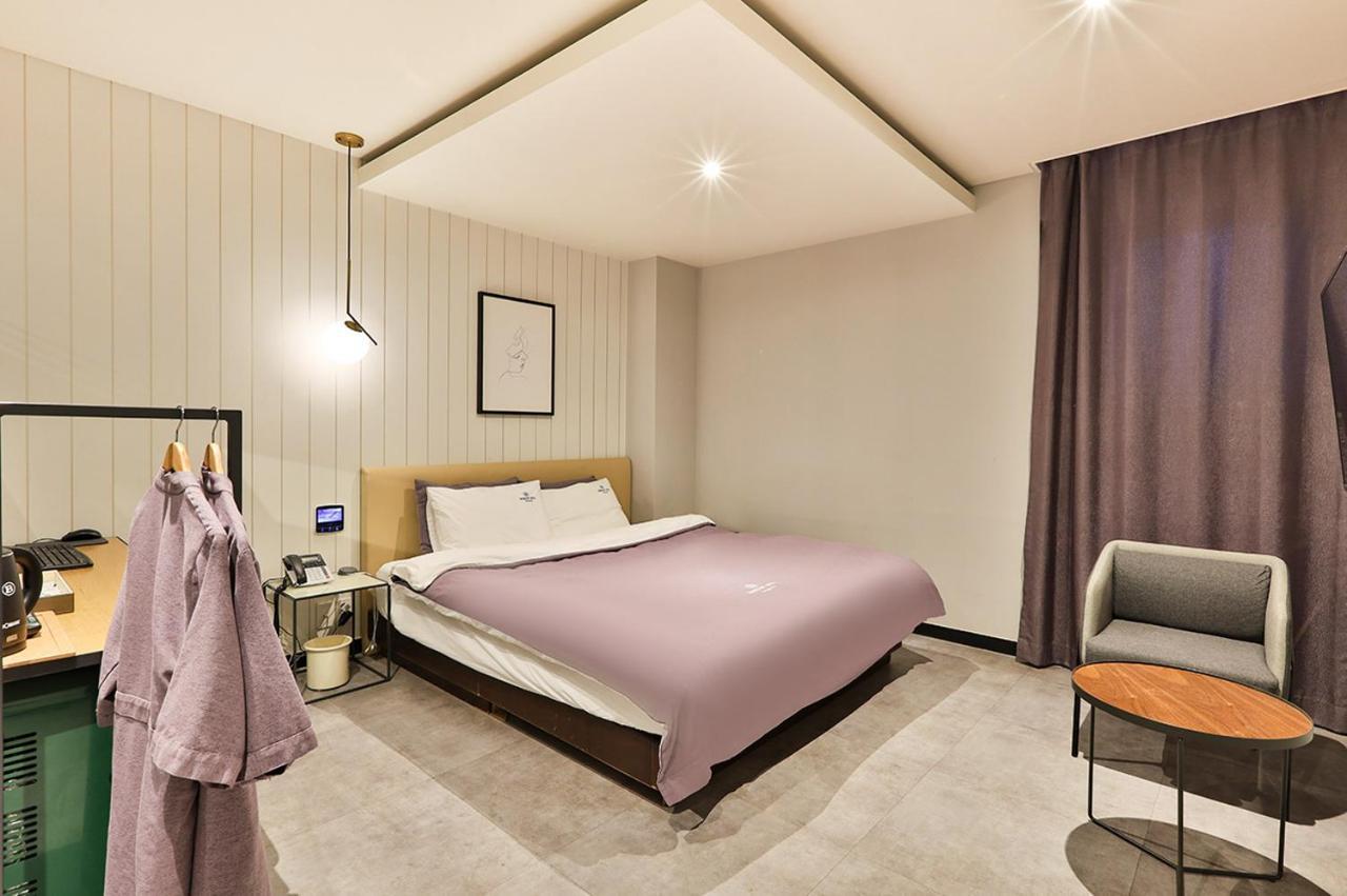 Brown Dot Hotel Jeonggwan Busan Eksteriør billede