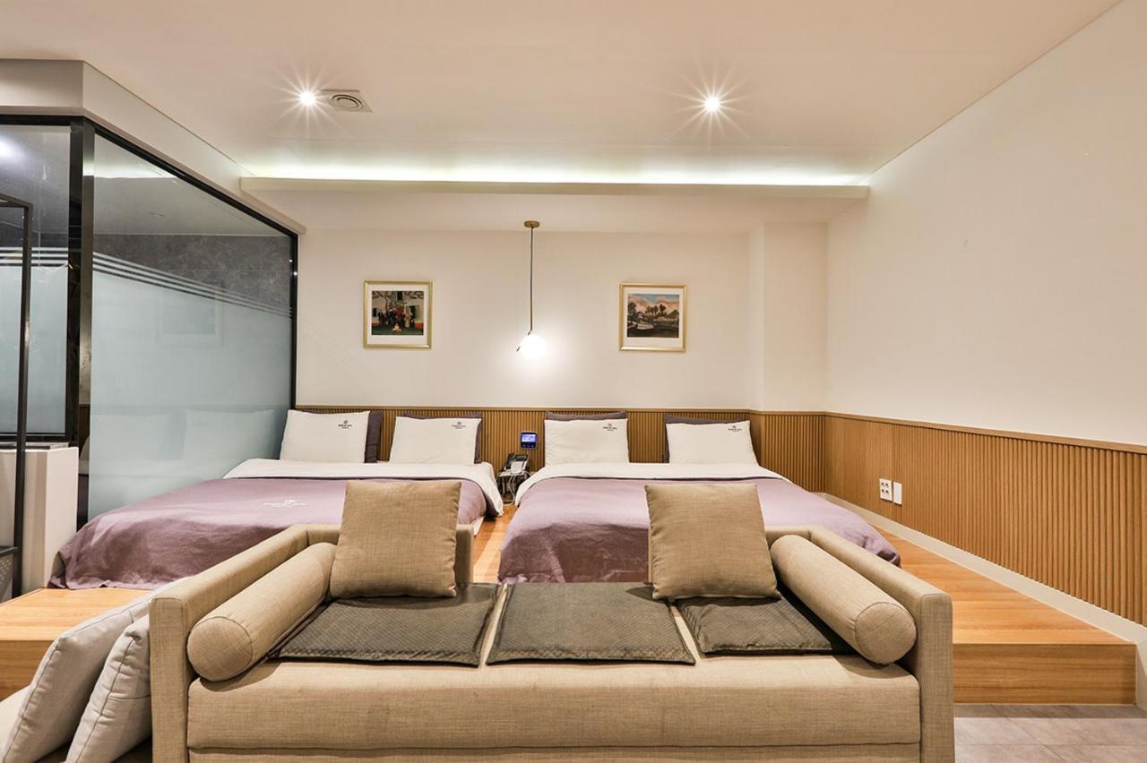 Brown Dot Hotel Jeonggwan Busan Eksteriør billede
